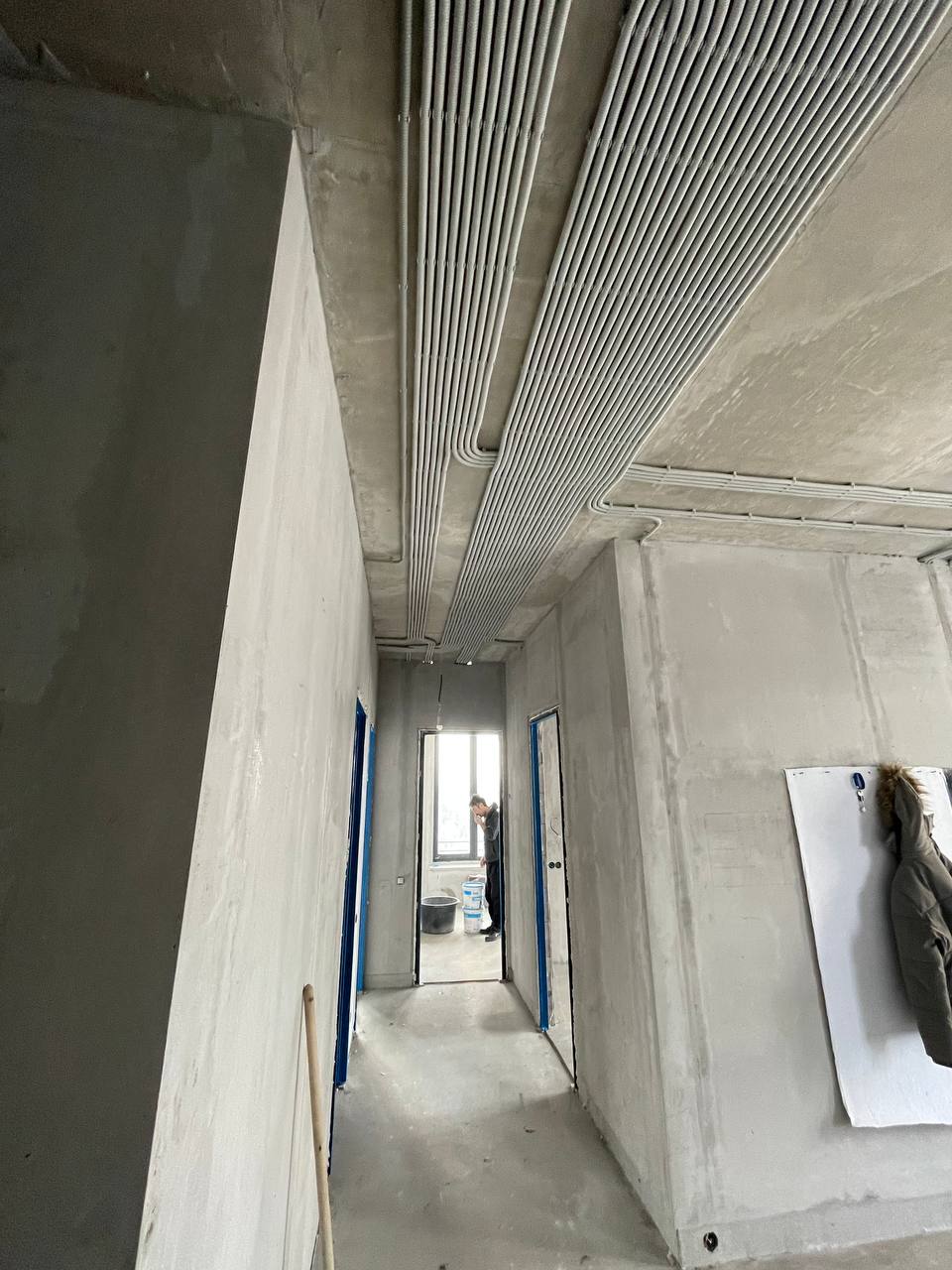 Прокладка линий электропитания - электрика под ключ Москва