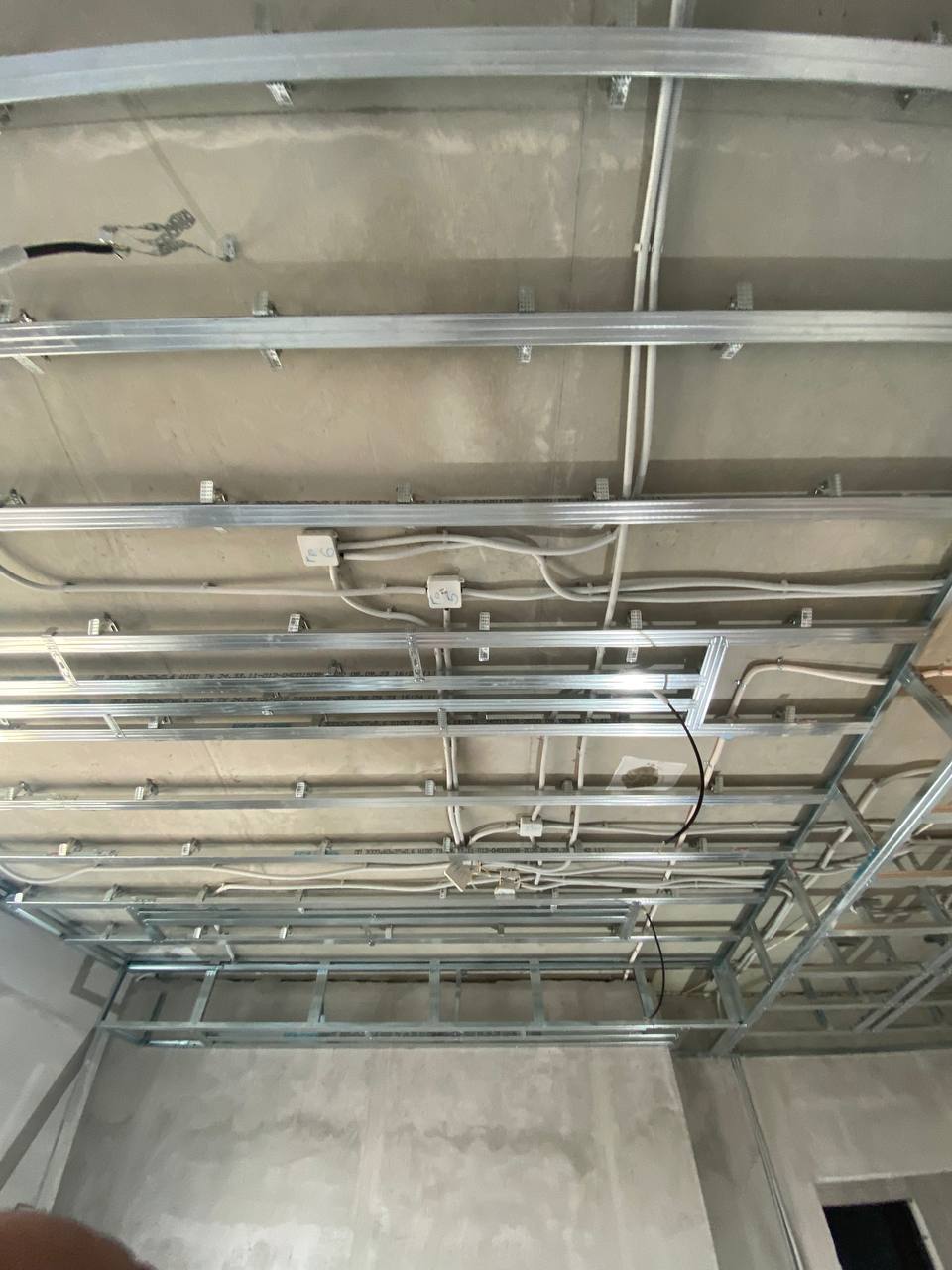 Электрика под ключ в квартире - услуги электрика Москва